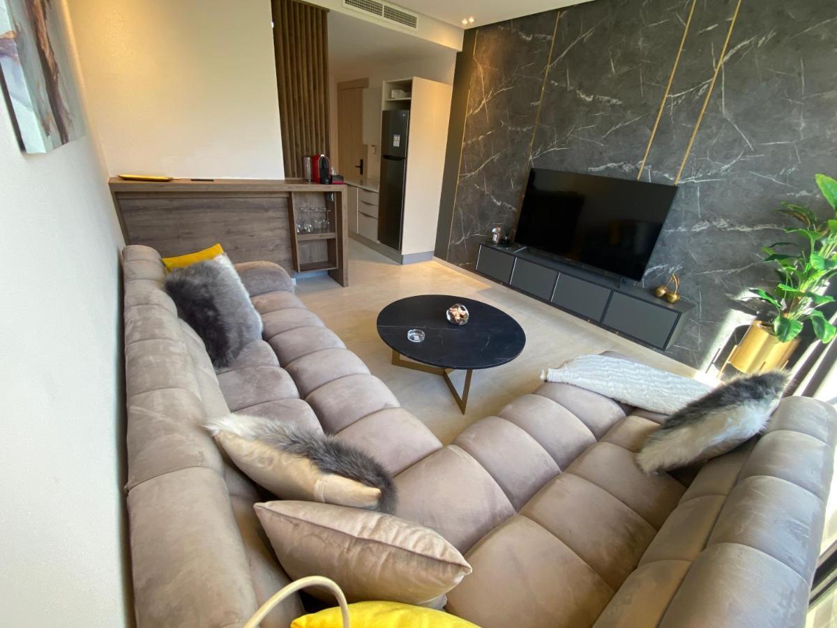 Tres Beau Studio A Ain Diab Casablanca Buitenkant foto